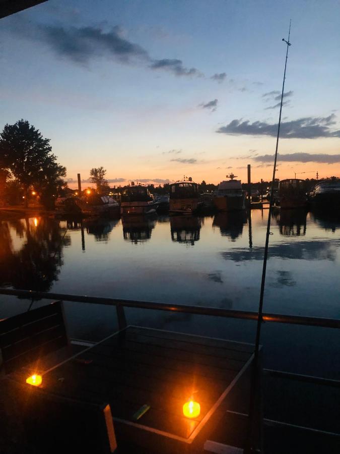 Hausboot Leukermeer Well Well  Bagian luar foto